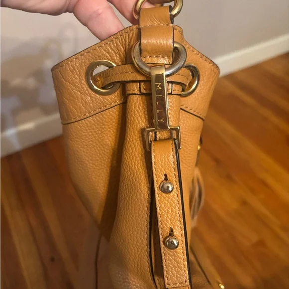 MILLY Astor Leather Drawstring Bucket Handbag Caramel Crossbody Shoulder Bag - Picture 9 of 11